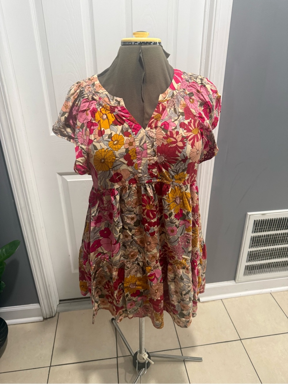 Umgee Floral V-Neck Casual Dress in Pink and Yellow - Picture 2 of 9